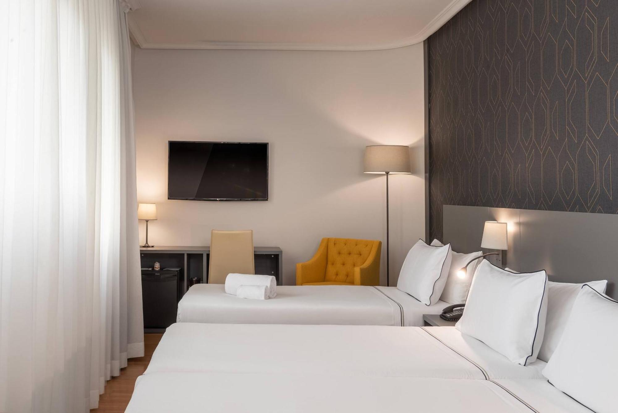Hotel Madrid Plaza Espana, Affiliated By Melia — Photos 1